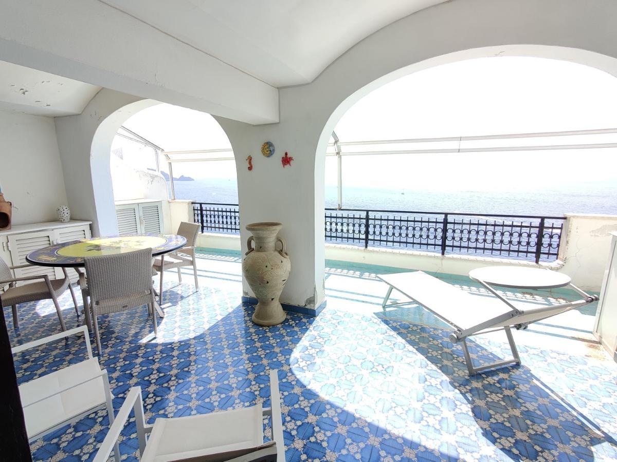 Ferienwohnung Casa La Scogliera Praiano Exterior foto